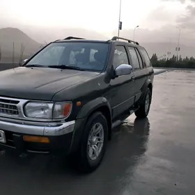 Nissan Pathfinder 1998