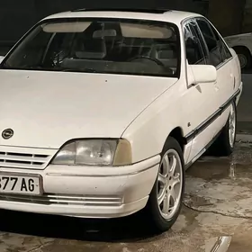 Opel Omega 1990