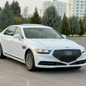 Genesis G90 2021