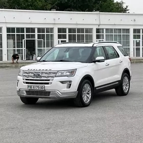 Ford Explorer 2018