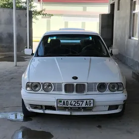 BMW 535 1990