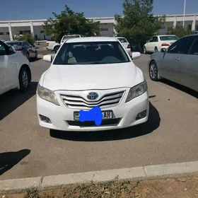 Toyota Camry 2010