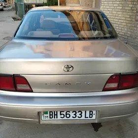 Toyota Camry 1995