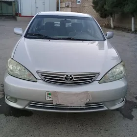 Toyota Camry 2005