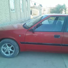 Daewoo Espero 1998