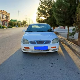 Daewoo Aveo 1998