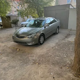 Toyota Camry 2005