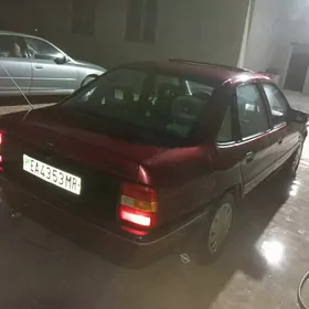 Opel Vectra 1990