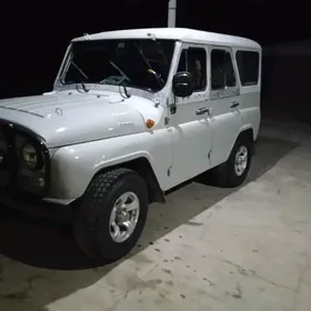 UAZ 469 2002