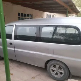 Hyundai H-1 2006