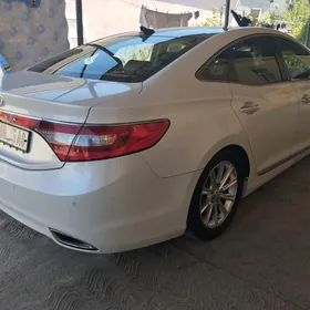 Hyundai Azera 2013