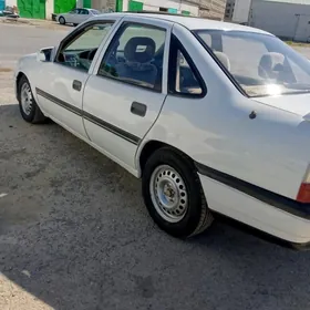 Opel Vectra 1989