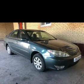 Toyota Camry 2005