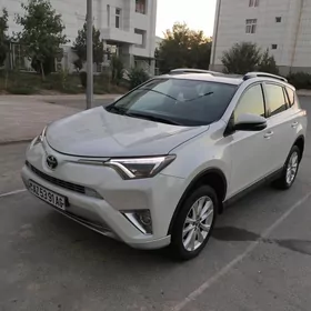 Toyota RAV4 2016