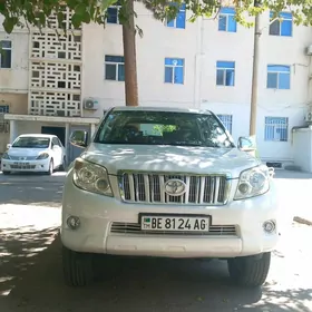 Toyota Land Cruiser Prado 2010