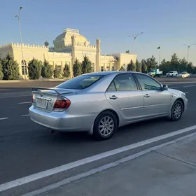 Toyota Camry 2005