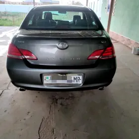 Toyota Avalon 2005