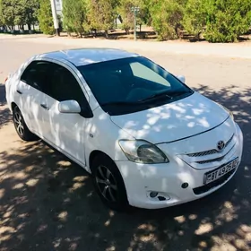 Toyota Yaris 2008