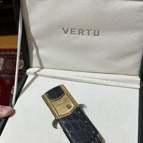 Vertu Signature