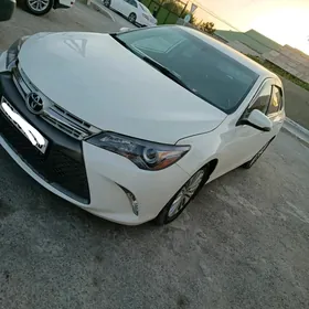 Toyota Camry 2016