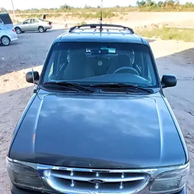 Ford Explorer 1998