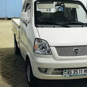 Kia Bongo 2013