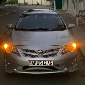 Toyota Corolla 2012