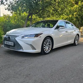 Lexus ES 350 2020