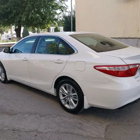 Toyota Camry 2017