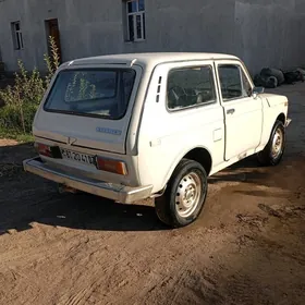 Lada Niva 1987