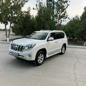 Toyota Land Cruiser Prado 2014