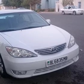 Toyota Camry 2005