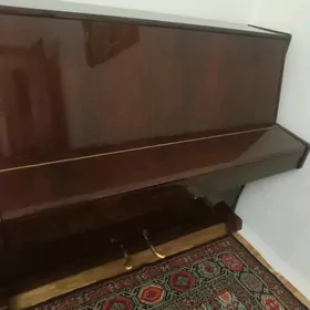 pianino