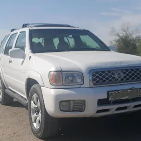 Nissan Pathfinder 2001