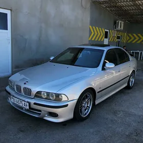 BMW E39 2002