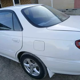 Toyota Carina 1995