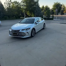 Toyota Avalon 2020