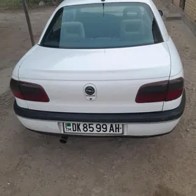 Opel Omega 1995