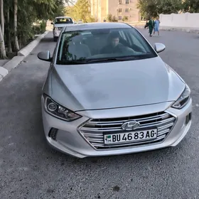 Hyundai Elantra 2018