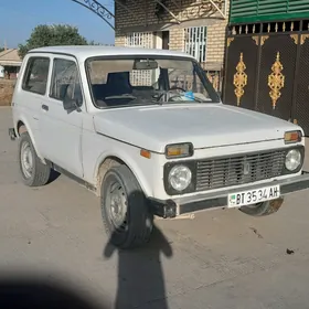 Lada Niva 1983