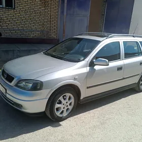 Opel Astra 2001