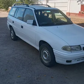 Opel Astra 1996