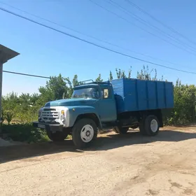 Zil 130 1990