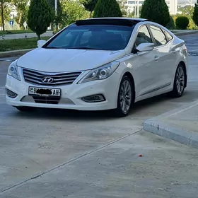 Hyundai Azera 2012