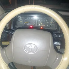 Toyota Avalon 1999