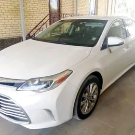 Toyota Avalon 2018