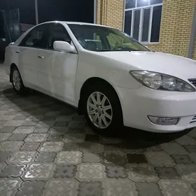 Toyota Camry 2004