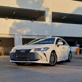 Toyota Avalon 2019