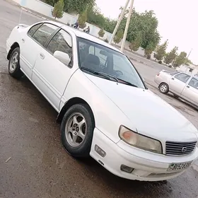 Nissan Cefiro 1986