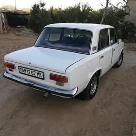 Lada 2104 1982